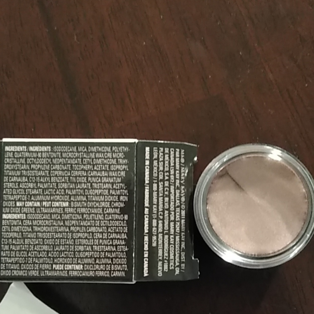 Cream eye color